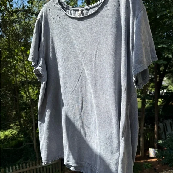 Magnolia Pearl Short Sleeve Tee in Ozzy - Picture 3 of 3